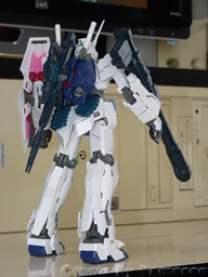 UNICORN GUNDAM